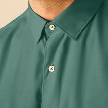 Load image into Gallery viewer, Blue Stretch Oxford Long Sleeve Shirt