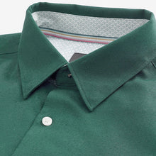 Load image into Gallery viewer, Blue Stretch Oxford Long Sleeve Shirt