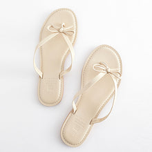 Load image into Gallery viewer, Bone White Standard/Wide Fit Forever Comfort® Bow Detail Leather Flip Flops