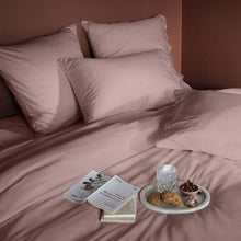 Load image into Gallery viewer, QUARTZ LIT BLUSH