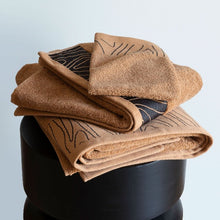 Load image into Gallery viewer, Collection MONARBRE couleur Caramel - Le Bain