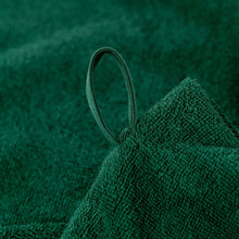 Load image into Gallery viewer, L'essuie-mains Nordy en coloris rouge,vert et ficelle
