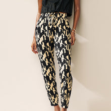 Load image into Gallery viewer, Black/Cream Jersey Joggers