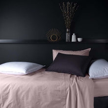 Load image into Gallery viewer, La housse de couette Neo en coloris poudre
