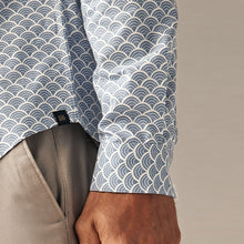 Load image into Gallery viewer, Blue Stretch Oxford Printed Long Sleeve Shirt