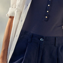 Load image into Gallery viewer, Navy Blue Linen Blend Knee Length Shorts