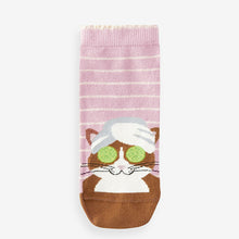 Load image into Gallery viewer, Blue/Pink Cat Spa Trainer Socks 4 Pack