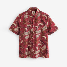 Load image into Gallery viewer, Red Printed Floral Short Sleeve Shirt
