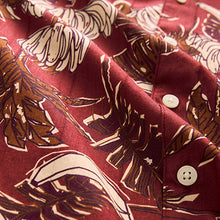 Load image into Gallery viewer, Red Printed Floral Short Sleeve Shirt