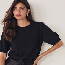 Load image into Gallery viewer, Black Crew Neck Short Sleeve Knitted Top