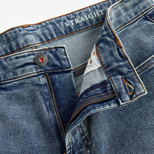 Load image into Gallery viewer, Blue Light Vintage Single Straight Fit Classic Stretch Jeans