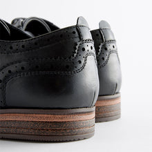 Load image into Gallery viewer, Black Texture Detail Double Wing Brogue Shoes