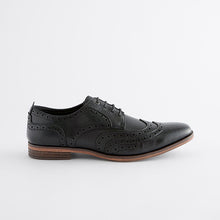 Load image into Gallery viewer, Black Texture Detail Double Wing Brogue Shoes