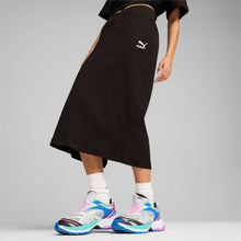 Load image into Gallery viewer, CLASSICS Ribbed Midi Skirt Women