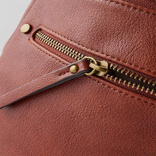 Load image into Gallery viewer, Tan Brown Washed Messenger Bag