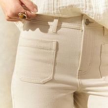 Load image into Gallery viewer, Ecru Cropped Patch Pocket Jeans