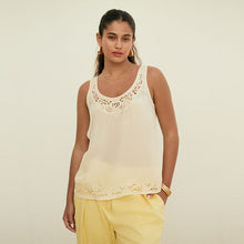 Load image into Gallery viewer, Cream Satin Lace Insert Scoop Cami Top
