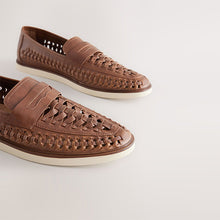 Load image into Gallery viewer, Tan Brown Weave Loafers