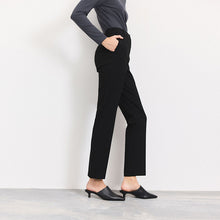Load image into Gallery viewer, Black Slim Tailored Trousers With Wool