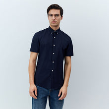 Load image into Gallery viewer, Navy Blue Stretch Oxford Short Sleeve Shirt