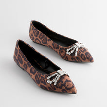 Load image into Gallery viewer, Leopard Forever Comfort® Point Jewel Ballerina Shoes