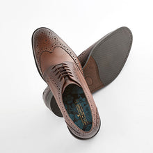 Load image into Gallery viewer, Brown Standard Fit Leather Derby Brogues