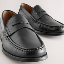 Load image into Gallery viewer, Black Standard Fit Penny Loafers