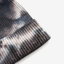 Load image into Gallery viewer, Monochrome Tie Dye Knitted Beanie Hat (1-13yrs)