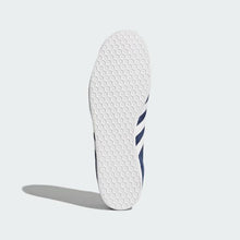 Load image into Gallery viewer, Gazelle Shoes