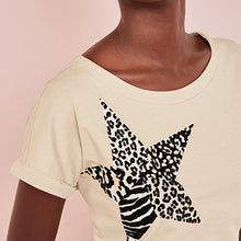 Load image into Gallery viewer, Stone Graphic Star Curved Hem Short Sleeve T-Shirt