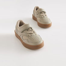 Load image into Gallery viewer, Neutral One Strap Skate Trainers (Younger Boys)