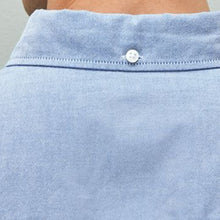 Load image into Gallery viewer, Light Blue Regular Fit Short Sleeve Oxford Shirt