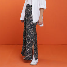 Load image into Gallery viewer, Navy Blue Ditsy Pleat Front Detail Maxi Skirt