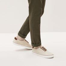 Load image into Gallery viewer, White Classic Canvas Pumps