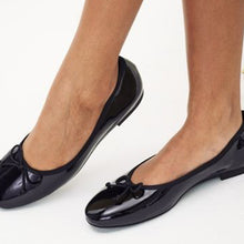 Load image into Gallery viewer, Black Forever Comfort® Ballerinas Shoes