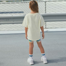 Load image into Gallery viewer, Ecru Cream/Pink Floral Print T-Shirt And Cycling Shorts Set (3-12yrs)