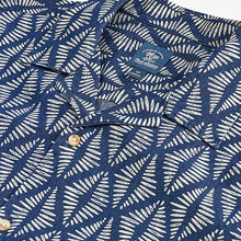 Load image into Gallery viewer, Navy Geo Printed Short Sleeve Shirt