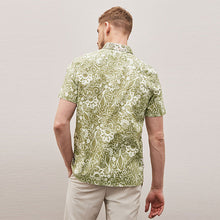 Load image into Gallery viewer, Green Hawaiian Printed Short Sleeve Shirt