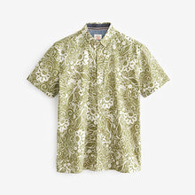 Load image into Gallery viewer, Green Hawaiian Printed Short Sleeve Shirt