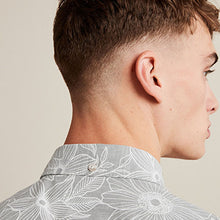 Load image into Gallery viewer, Grey Hawaiian Printed Short Sleeve Shirt