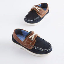 Load image into Gallery viewer, Navy/Tan Boat Shoes (Younger Boys)