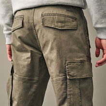 Load image into Gallery viewer, Dark Stone 3 Quarter Cargo Shorts