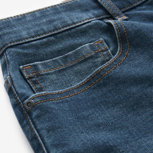 Load image into Gallery viewer, Mid Blue Straight Fit Stretch Denim Shorts