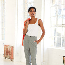 Load image into Gallery viewer, White Square Neck Vest