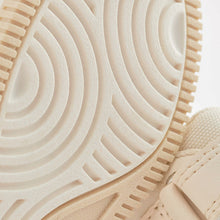 Load image into Gallery viewer, Neurtral White Lifestyle Trainers (Younger Girls)