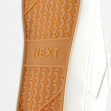 Load image into Gallery viewer, White Lace Up Low Trainers