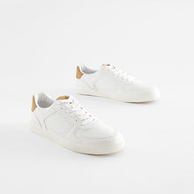 Load image into Gallery viewer, White Lace Up Low Trainers