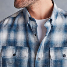 Load image into Gallery viewer, Grey/White Signature Brushed Flannel Check Shirt