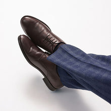 Load image into Gallery viewer, Brown Standard Fit Leather Plain Derby Shoes