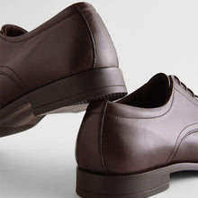 Load image into Gallery viewer, Brown Standard Fit Leather Plain Derby Shoes